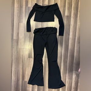 *WORN ONCE* maternity two piece comfortable set